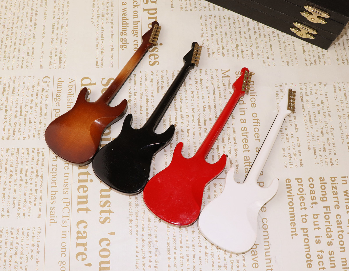 Mini Elektro Gitar Ahşap Minya - Musical Instrument Old incelemesi ve fiyatı